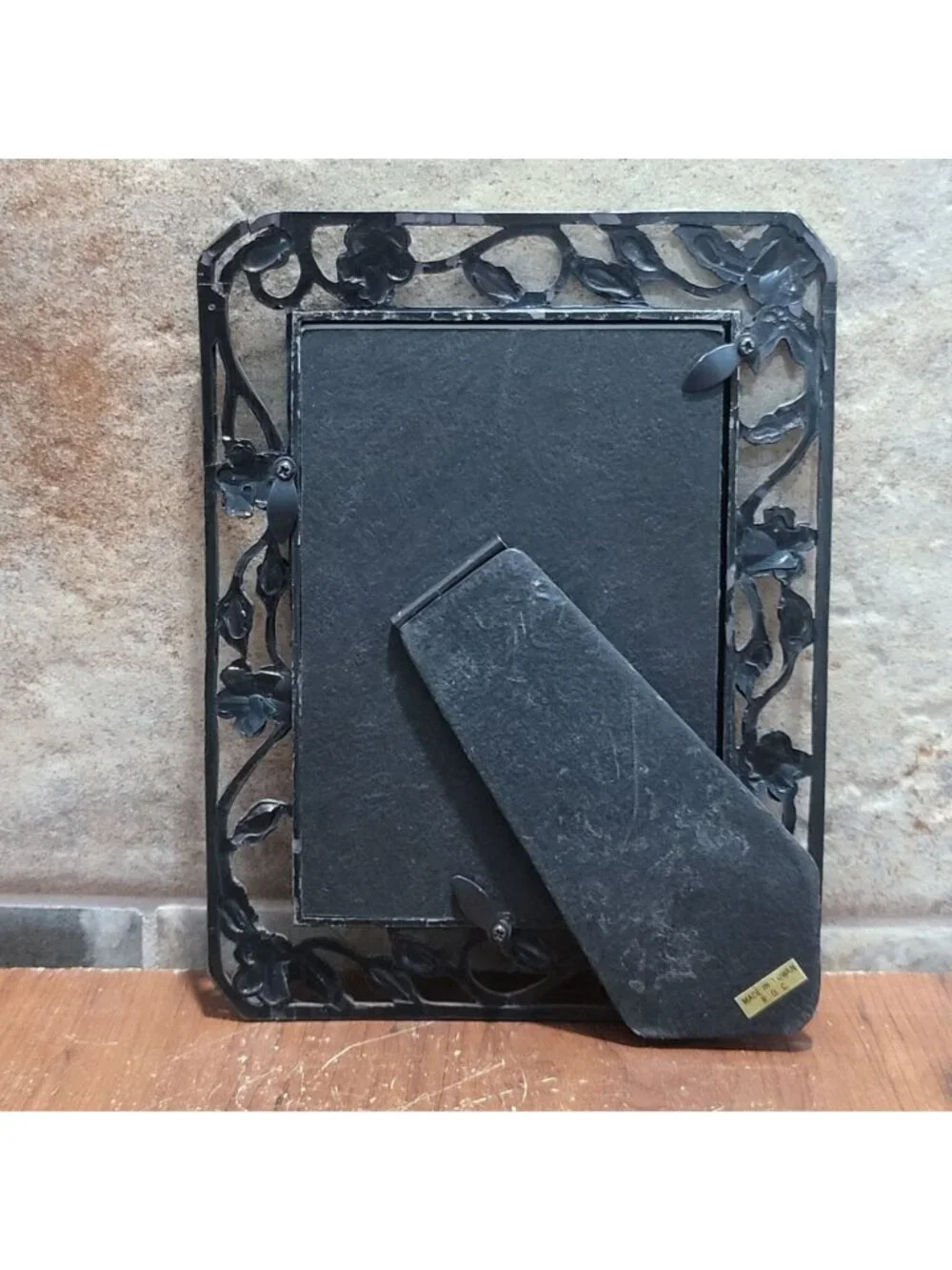 Vintage Cresco Pewter Picture Frame Floral Leaf Design